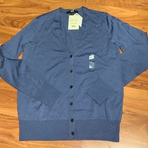 NWT Uniqlo Extra Fine Merino Wool V-Neck Cardigan